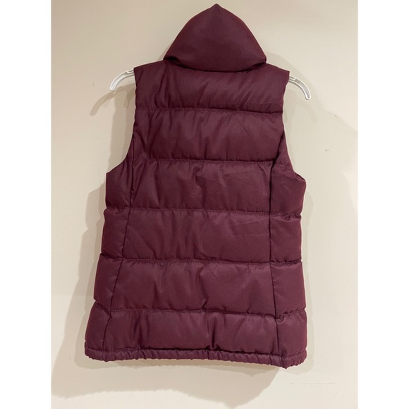 Old Navy Women’s Burgundy Zip Up Vest Jacket Size XS - Picture 3 of 9